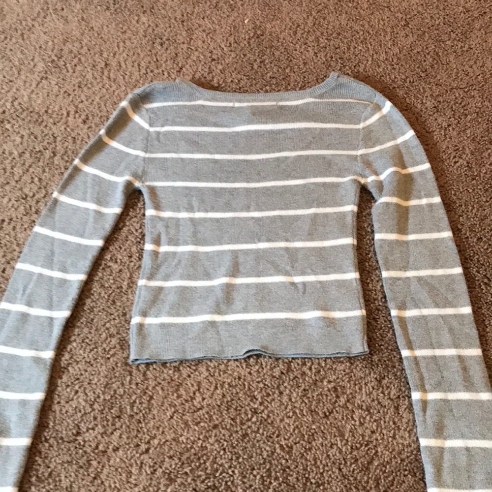 Sweater - Picture 3 of 3
